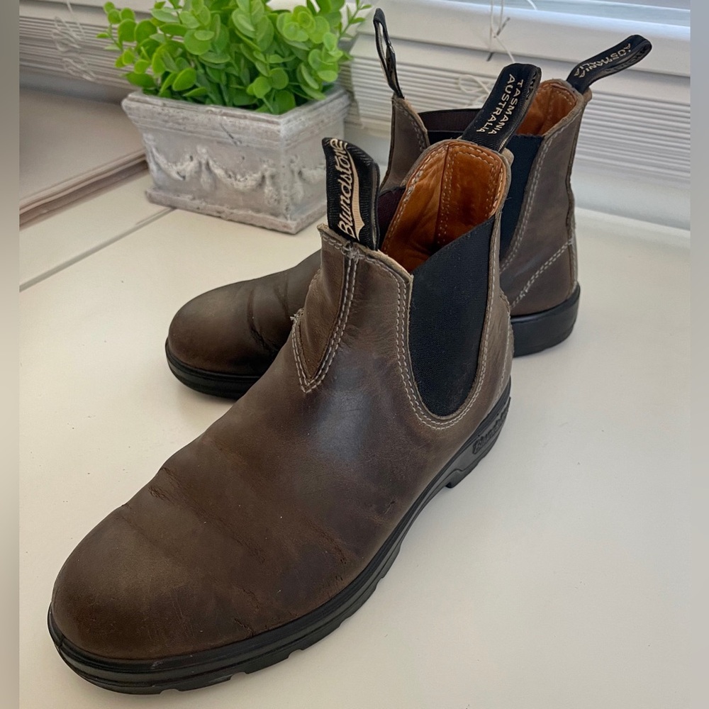 Blundstone Classic Leather Chelsea Boots Rustic Brown Size 8